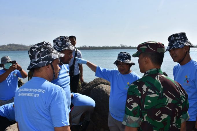 Hari Perhubungan Nasional, Bupati Mengajak Masyarakat tidak Sembarangan Buang Sampah