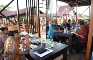 Bupati Indra Amanahkan BumdesMa Mengelola RM Terapung