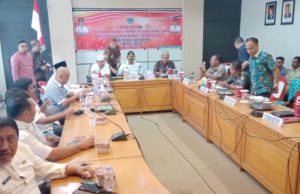 Bupati Darwis Akhiri Persoalan PT. AAS dan Petani Plasma, Berikut Hasil Kesepakan Bersama