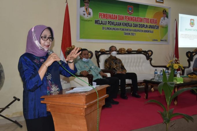 Sekda Kabgor Buka Kegiatan Pembinaan Penilaian Kinerja dan Disiplin ASN