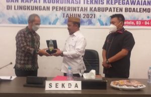 Sekda Buka Sosialisasi dan Rakornis Kepegawaian Pemkab Boalemo