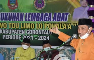 Pengurus Lembaga Adat Kabupaten Gorontalo Dikukuhka