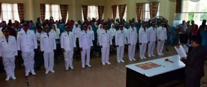 Soal Dana Non Tunai Puluhan Kades Protes