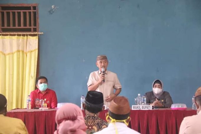 Bupati dan Wabup Bersilaturahmi dengan kades dan BPD