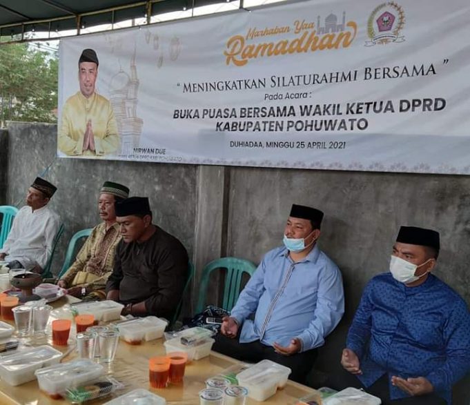 Wakil Ketua DPRD Nirwan Due Laksanakan Buka Puasa Bersama dan Berbagi Takjil