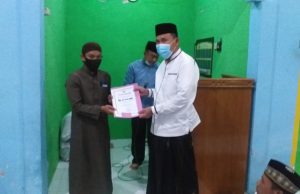 Pemkab Boalemo Serahkan Bantuan ke Yayasan Hidayatullah