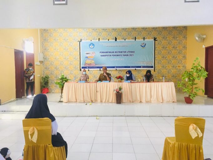 Sekda Buka Kegiatan Pendampingan Instruktur Literasi Kabupaten Pohuwato