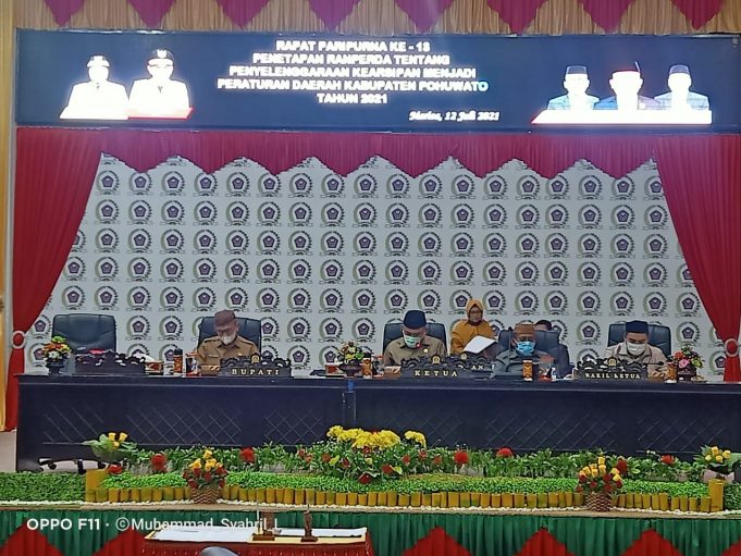 Pemkab dan DPRD Kabupaten Pohuwato Tetapkan Perda Penyelenggaraan Kearsipan