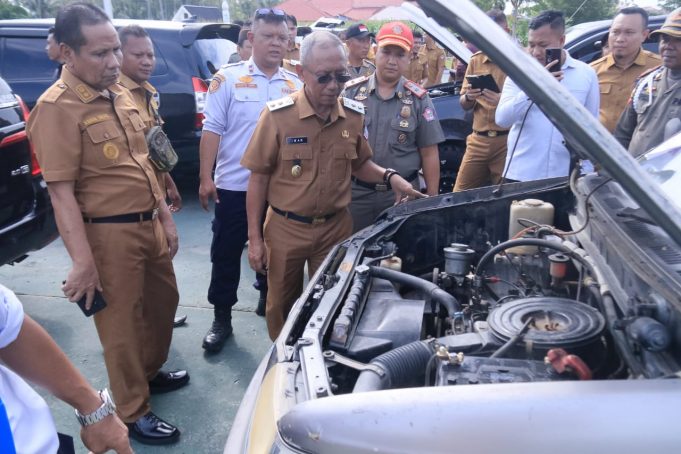 Memimpin Apel Kenderaan Dinas, Wabup Iwan S. Adam Menekankan Pentingnya Tata Kelola Aset Daerah
