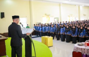 Melantik 412 PPPK Tahap II, Wabup Iwan S. Adam Menegaskan Pentingnya Disiplin dan Profesionalisme