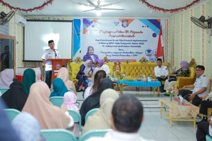 Menjadi Pilot Project Implementasi SPM Posyandu Desa Marisa Utara Dikunjungi Ketua TP-PKK Provinsi