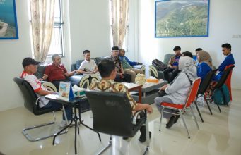 Wabup Iwan S. Adam Menerima Kunjungan Kadis Parekrafpora Provinsi Gorontalo