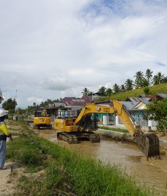 Bantuan Pengerukan Irigasi Oleh Pani Gold Mine Bukti Komitmen Investor