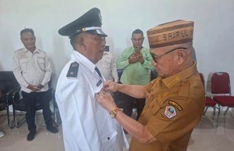 Isi Kekosongan, Bupati Saipul Lantik Tahir Ibura Sebagai Pj Kades Buhu Jaya